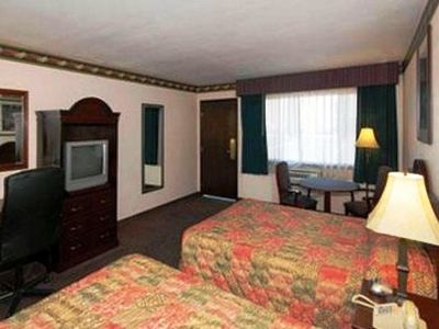 Hotel Quality & Shingle Springs 2*